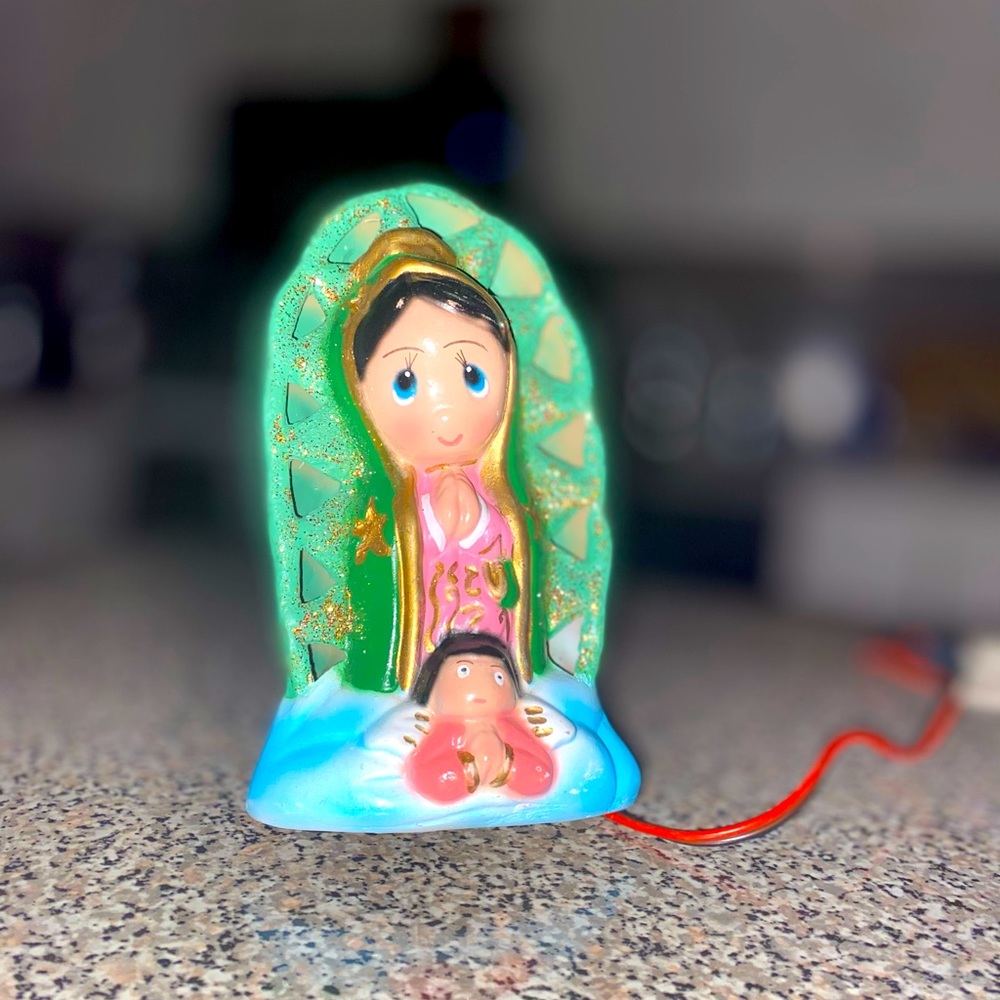 Guadalupe electric light decor